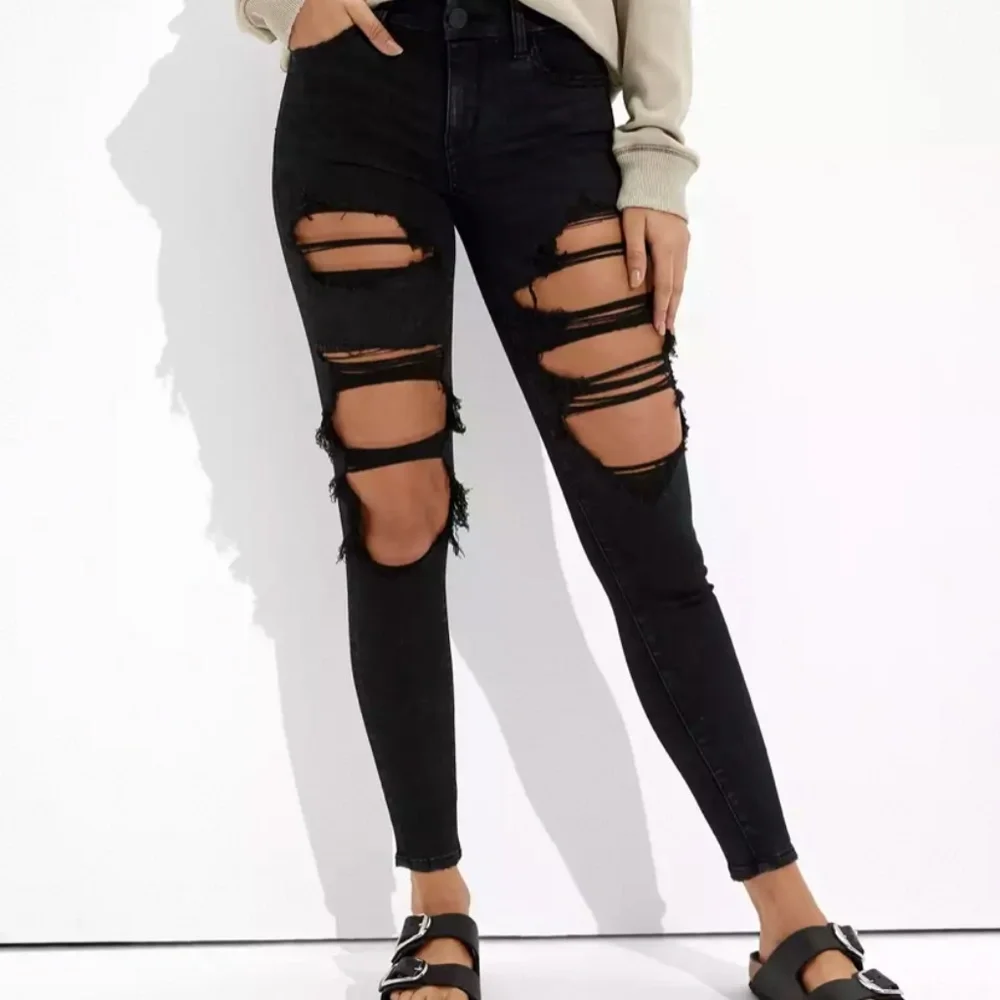 AE Forever Soft Ripped Low Rise jegging. - Picture 2 of 6
